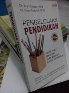 Pengelolaan Pendidikan: Konsep, Prinsip, Dan Aplikasi Dalam Mengelola ...